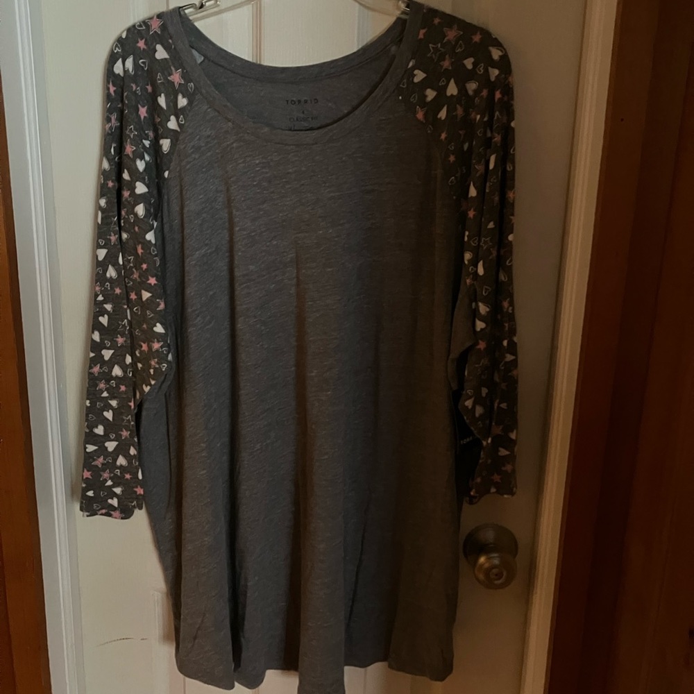 Torrid Heather Grey Raglan Tee-NWT